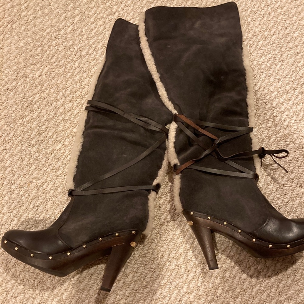 Michael Kors brown suede boots like new 7.5